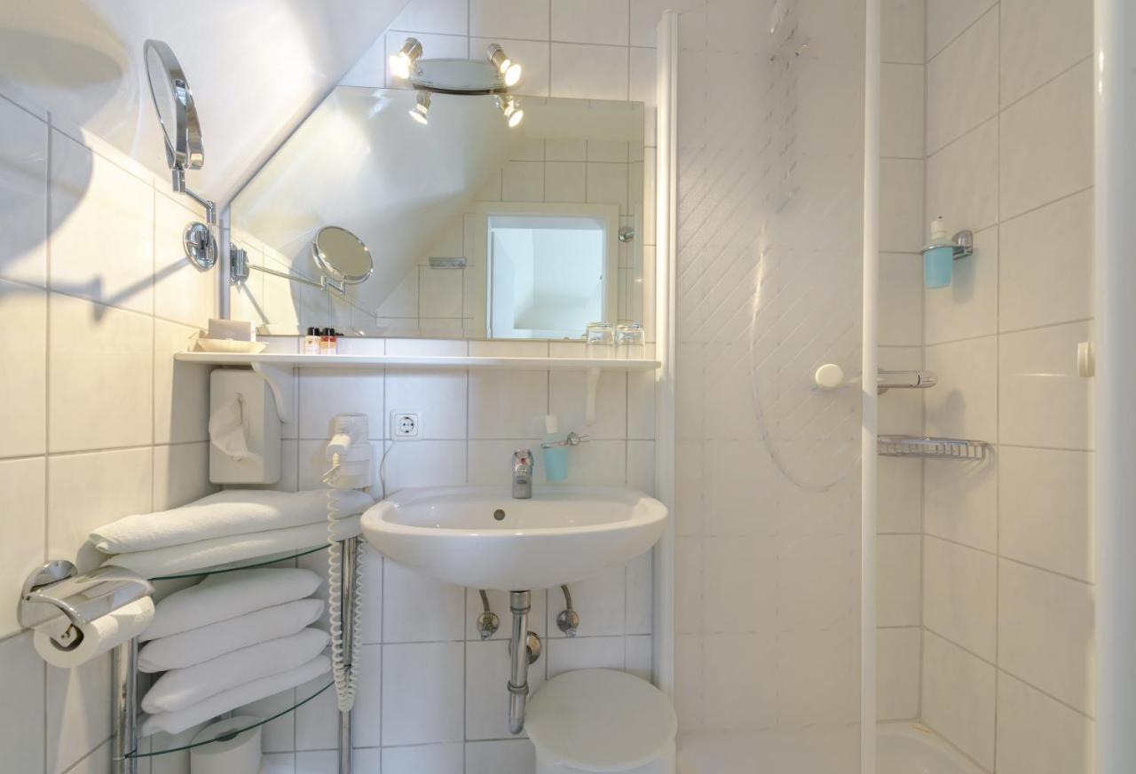 Hotel "Malerwinkel" Gmbh Seeon-Seebruck Pokój zdjęcie